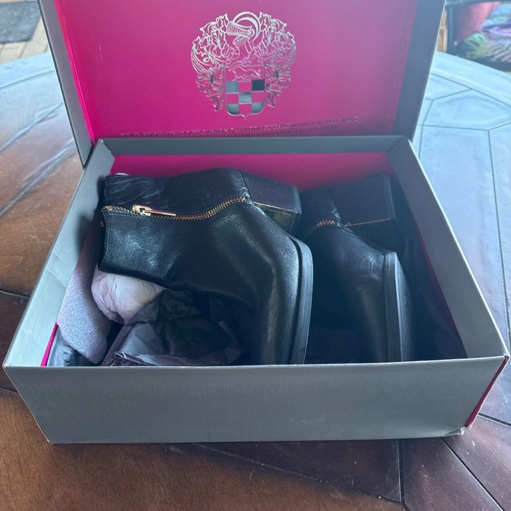 Vince Camuto Black Heeled Boots
